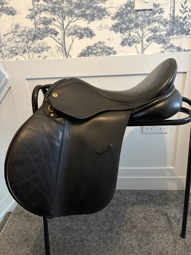 Exselle black leather - 17.5”,
