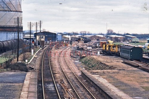 Photo newbury railway station - photo,
