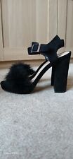 Black sandels, size 6, black