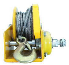 Model SC1200-1200lbs Heavy-Duty Manual Hand Winch (Handle Not Included).
