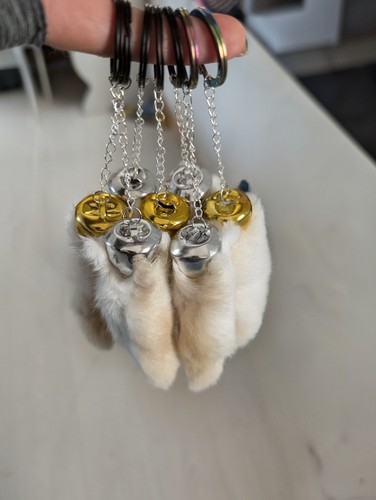 Lucky rabbit feet keyring - lucky,