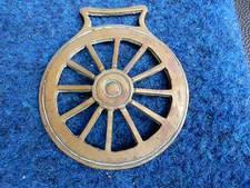 BRASS   SUIT LARGE KEYRING