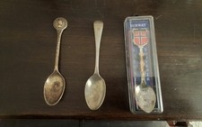 TEA SPOONS 1953 QUEENS