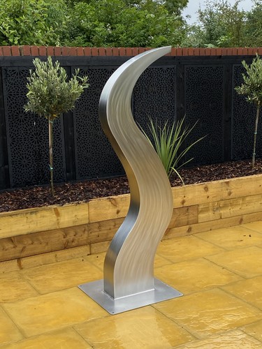 Stainless steel garden