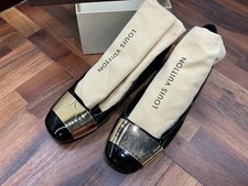 PR LOUIS VUITTON SHOES SIZE 41