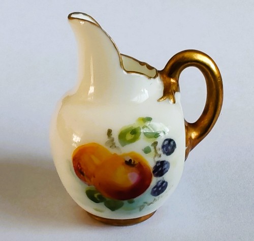Royal worcester fine bone - royal,