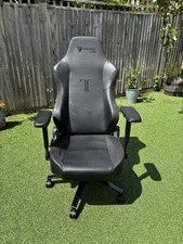 Titan X Gaming Chair.  Special Edition XL.  RRP Over £400