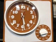 Peter Electric Clock