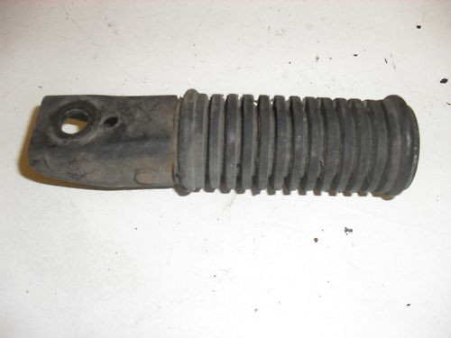 Suzuki gn125 footresr rear - suzuki,