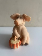 PIGGIN' COLLECTABLES PIGGIN'