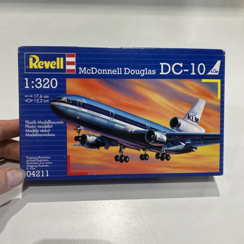 Unopened bag revell 04211 - unopened,