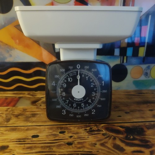 Vintage krups 875 70s scale - vintage,
