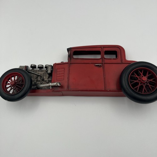 Ford rat hot - 32, wall