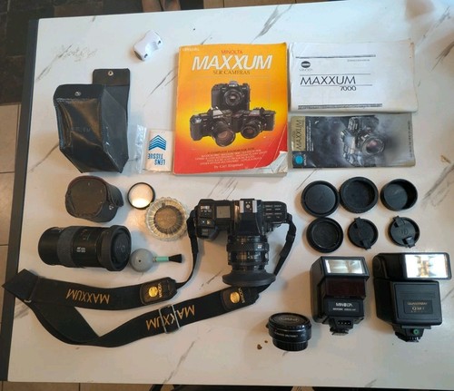 Minolta 7000 maxxum lot with - minolta,