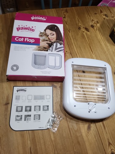 Brand new boxed pawise cat - new,