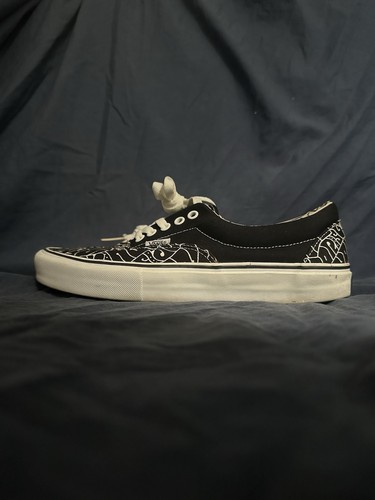 Vans joel tudor off - the, wall