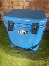 Yeti Roadie 24 Cooler Box &