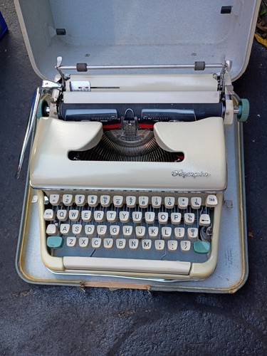 Vintage 1960s olympia - vintage,