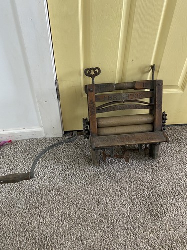 Antique hand crank - antique,