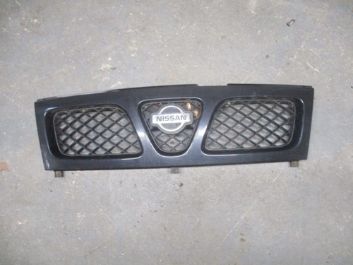 Nissan terrano front grille - front,