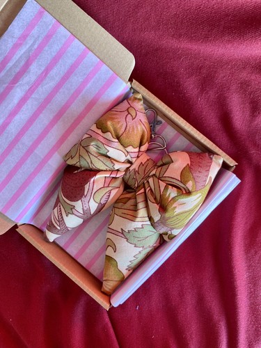 Handmade puffy bow - puffy, keyring