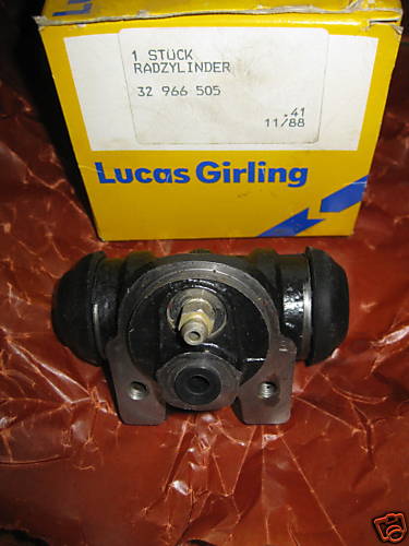 Rear wheel brake - rear, cylinder