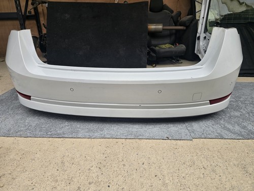Genuine skoda octavia mk4 - skoda,