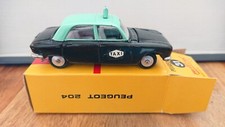 Metosul No.31 Peugeot 204 Taxi