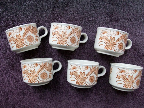 Barratts set teacups - set,