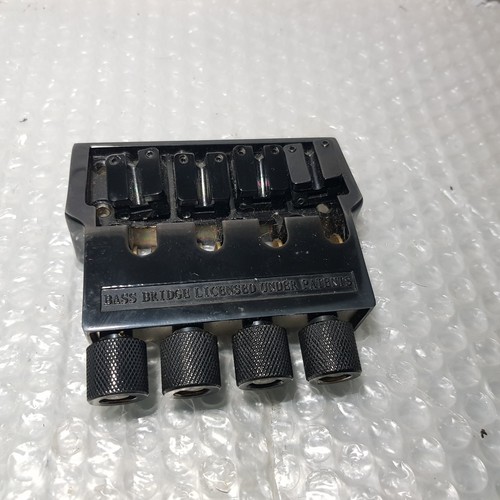 Headless bass bridge fine - /,