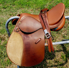 Used James Sterling English CC Jump Saddle 16" Medium Tree w/Prestige Leathers