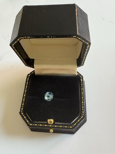 Round aquamarine gemstone - round,