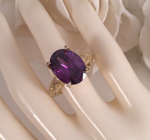 Vintage jewellery gold ring - vintage,