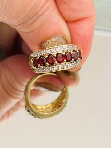 9ct gold almandine - 9ct, garnet