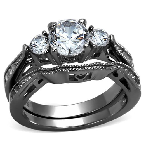 Ladies three stone - stone, ring