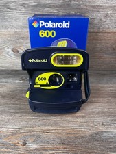 Polaroid 600 Instant Camera