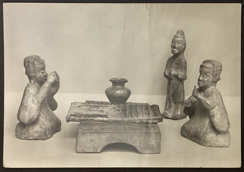British museum group glazed - group,