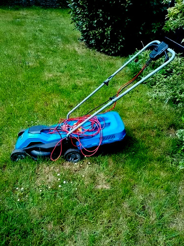 Hyundai electric lawn mower - electric,