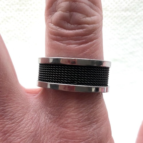 Chunky black mesh ring silver - chunky,