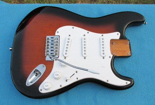Fender squier stratocaster - fender,