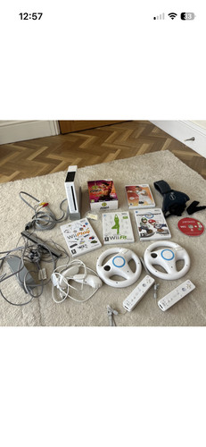 Wii bundle console and mario - wii,