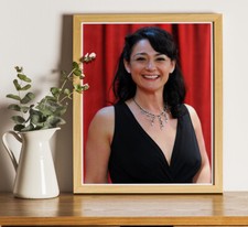 Natalie J Robb : 10"x8"