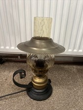 VINTAGE BRASS OIL LAMP