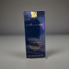 1N0 Estée Lauder Double Wear
