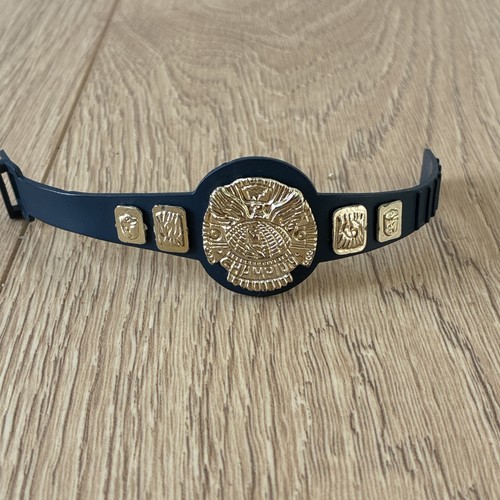Wwe jakks winged - wwe,
