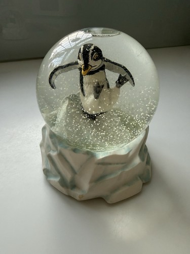 Vintage 1991 penguin snow - penguin,
