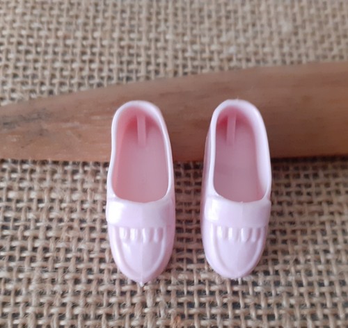 Sindy dolls pink slip - dolls,