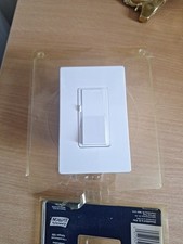 LUTRON DVW-600PH-WH 600W WALL