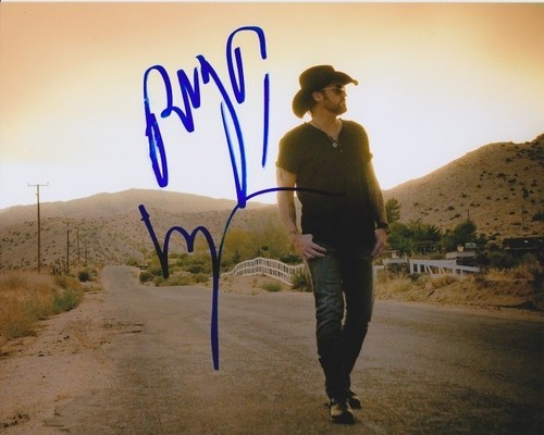 Billy ray cyrus signed - signed, 8x10