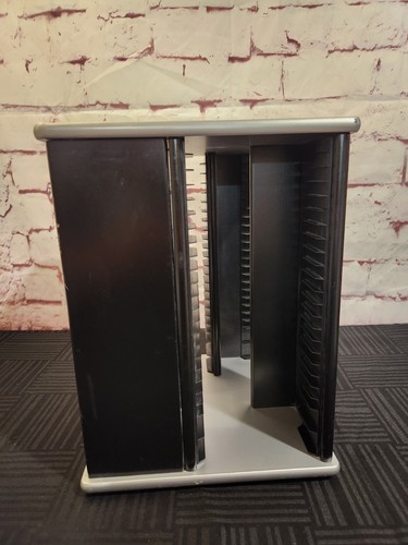 Vintage wooden 100 capacity - vintage, cd